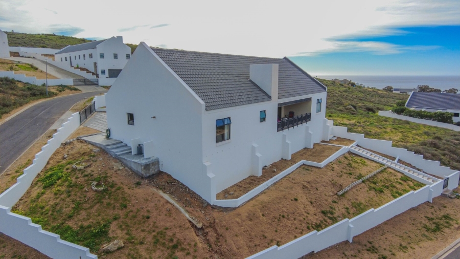 3 Bedroom Property for Sale in Britannica Heights Western Cape